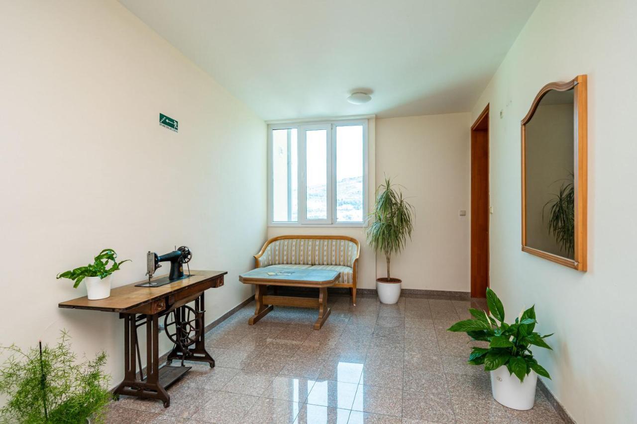 Burum Accommodation B&B-Apartment With Beautiful View ดูบรอฟนิก ภายนอก รูปภาพ