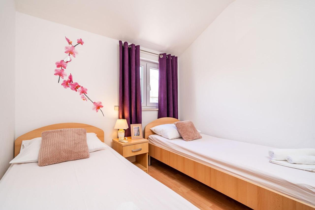 Burum Accommodation B&B-Apartment With Beautiful View ดูบรอฟนิก ภายนอก รูปภาพ